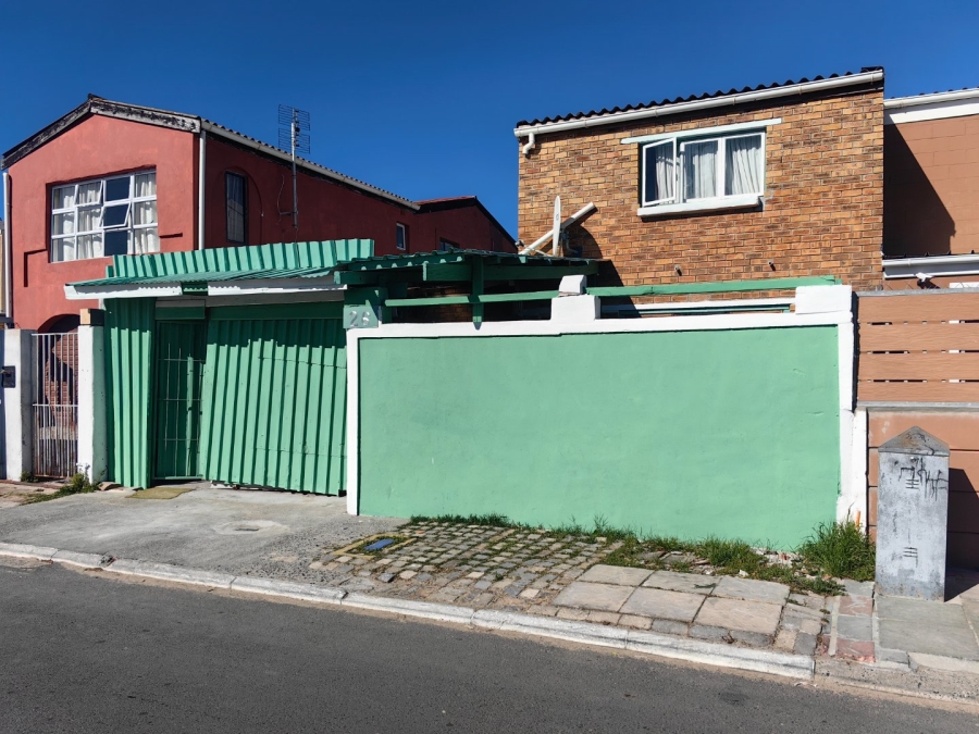 3 Bedroom Property for Sale in Seawinds Western Cape